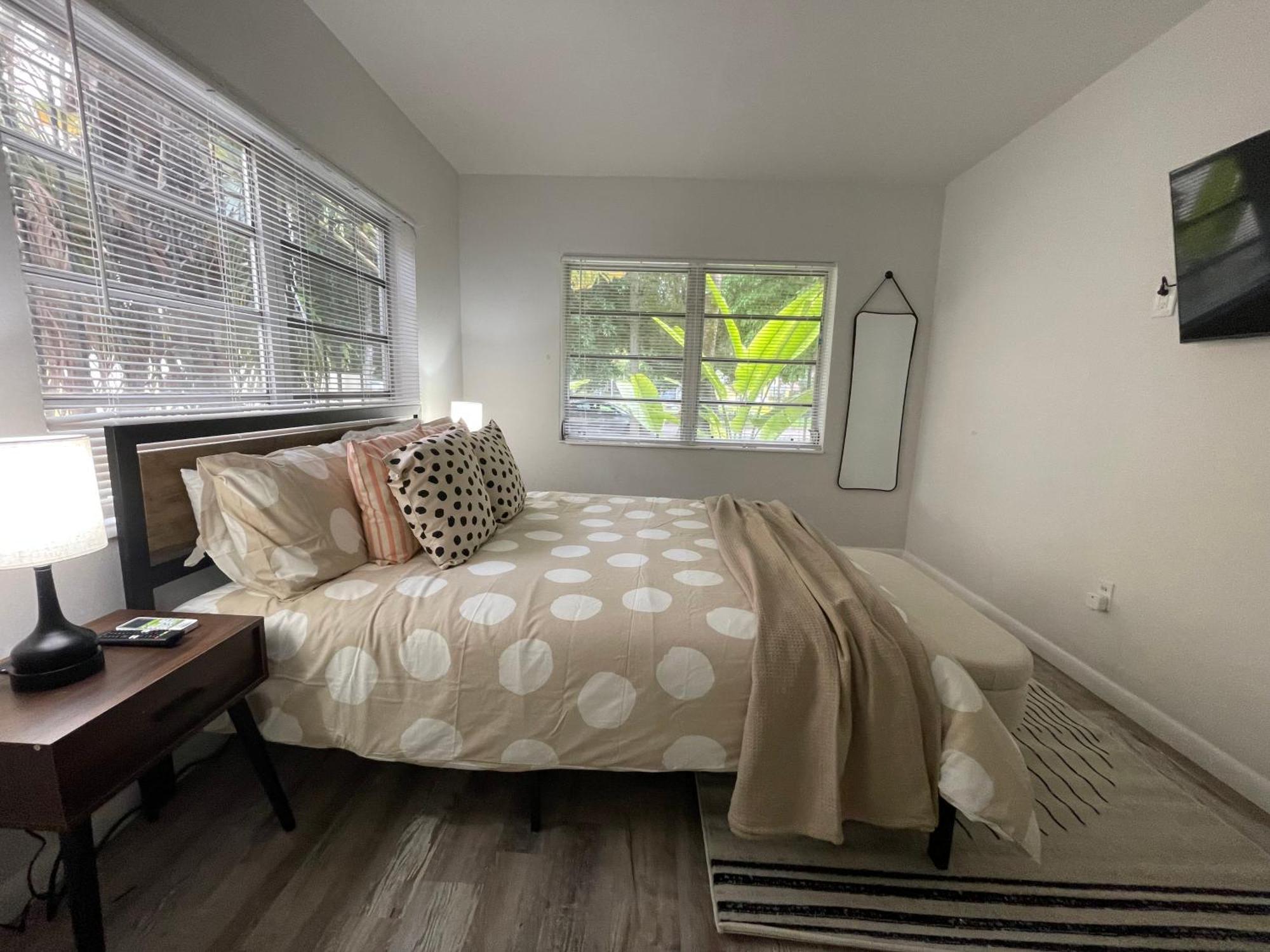 Fully Equipped Apartments With Parking Near Cocowalk Miami Extérieur photo