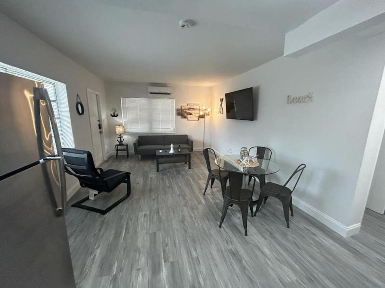 Fully Equipped Apartments With Parking Near Cocowalk Miami Extérieur photo